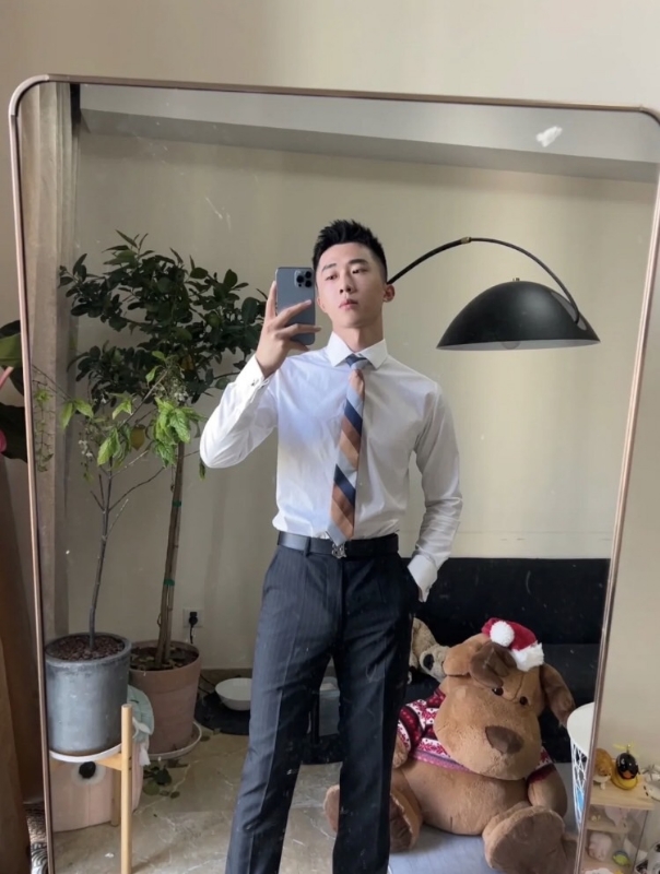 张浩的第一张照片--桃园父母相亲团